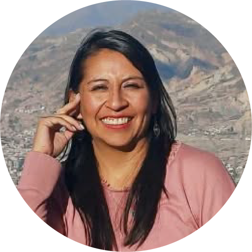 Karla Calderón