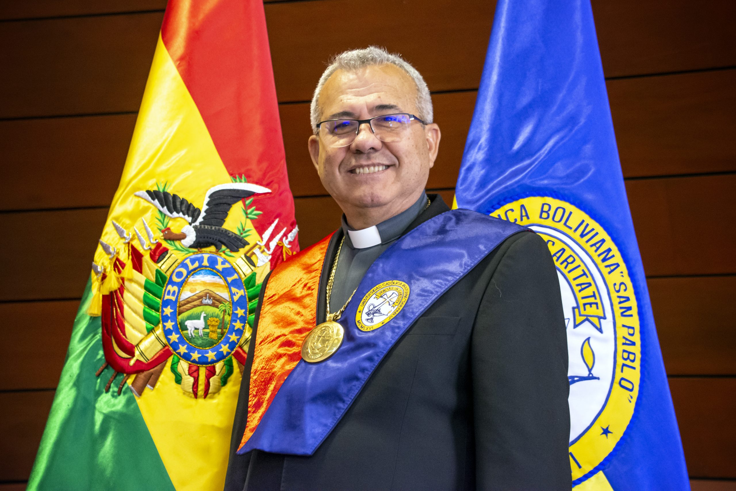 SALUDO EN LA GRADUACIÓN DE LA FACULTAD DE TEOLOGÍA   6-10-2023