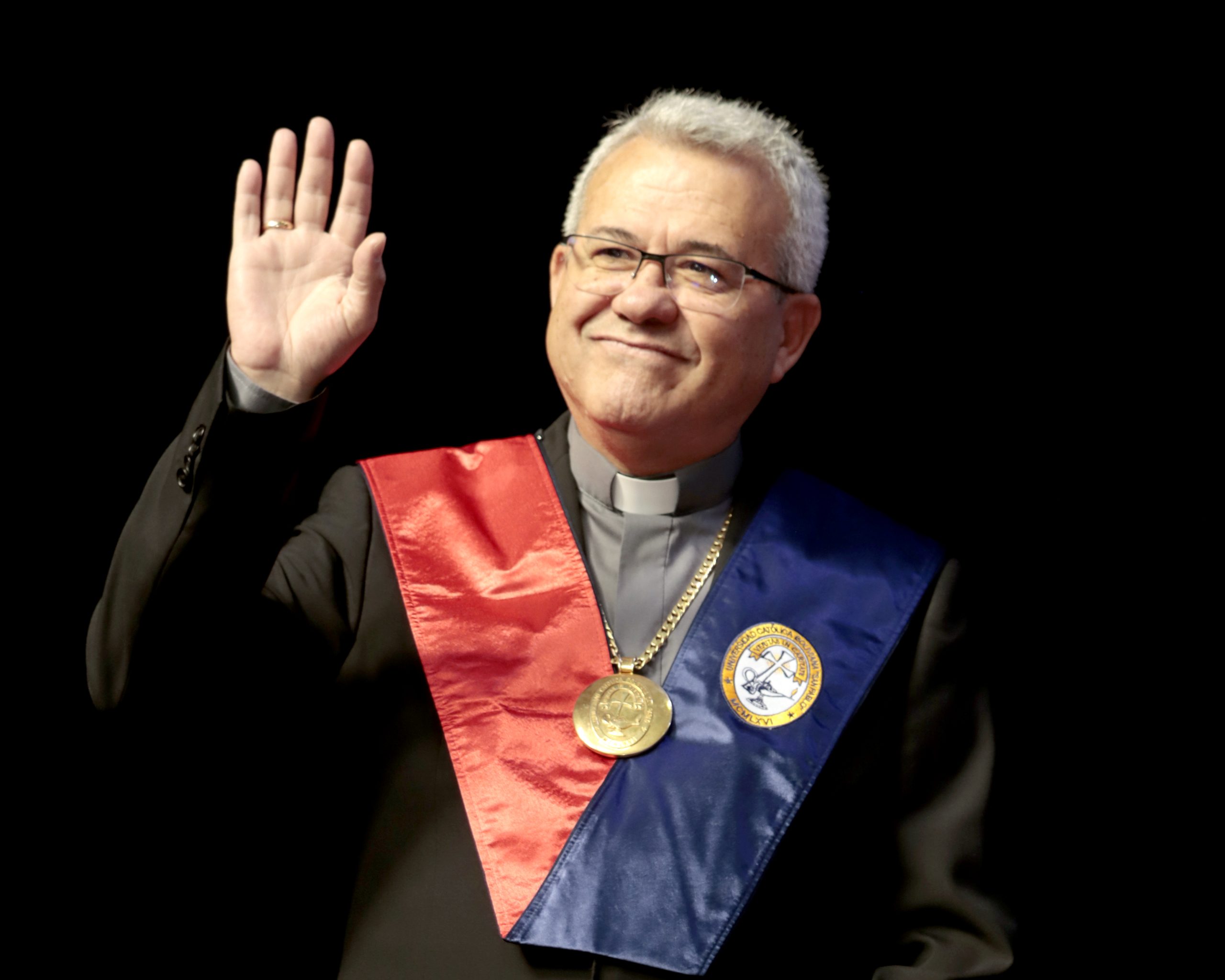 SALUDO EN LA PRESENTACIÓN DE LA INVESTIGACIÓN TRAZANDO EL CAMINO HACIA LA REVELACIÓN DEL INCESTO 18-12-2023